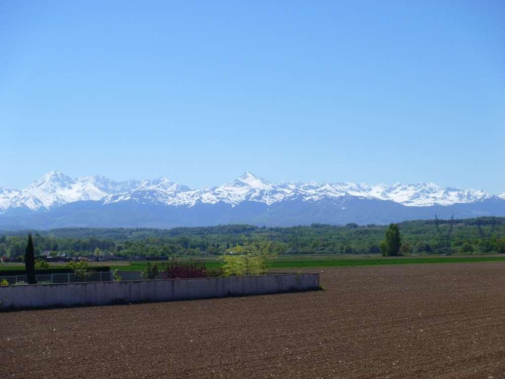 Kyriad Tarbes Hotel Odos