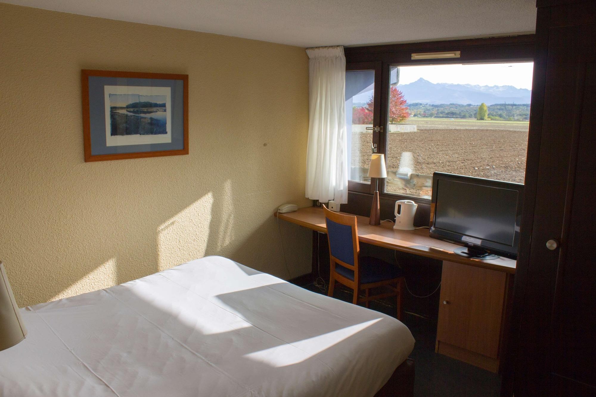 Hotel Kyriad Tarbes