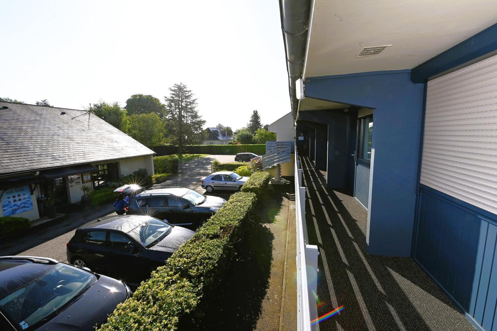 Hotel Kyriad Tarbes 2*