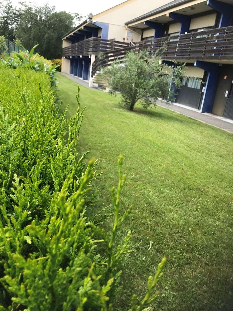 Kyriad Tarbes 2*