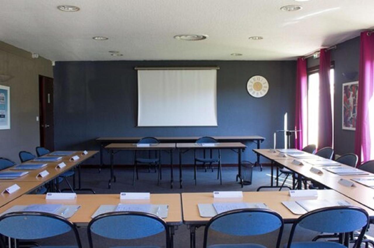 Hotel Kyriad Tarbes 2*