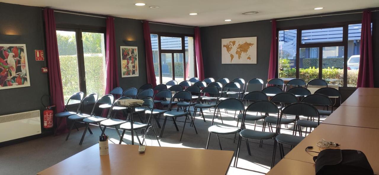 Kyriad Tarbes Hotel
